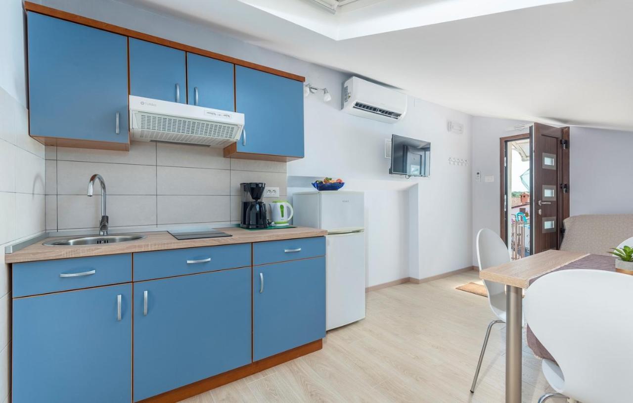 Apartment Vilma Funtana Kültér fotó