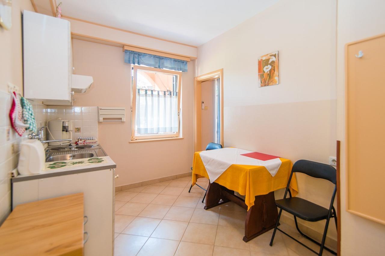 Apartment Vilma Funtana Kültér fotó